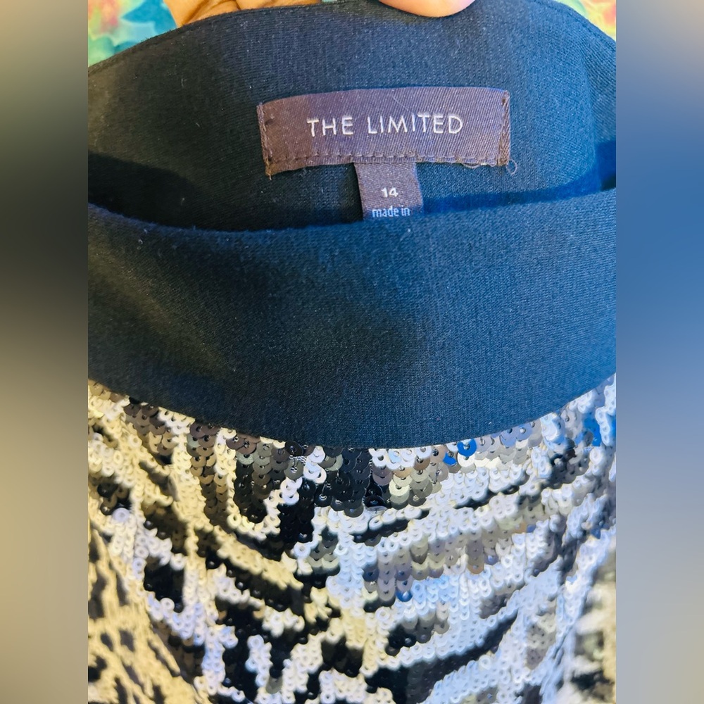 The Limited: Black & White Animal Print Sequin Lined Pencil Skirt - Picture 6 of 9